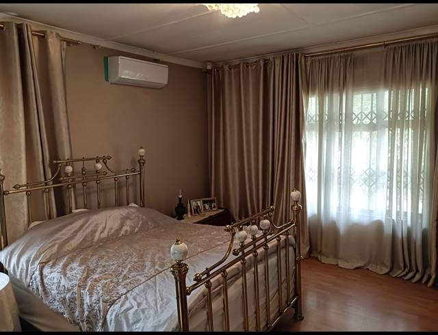 4 BEDROOM FREESTANDING FOR SALE IN UMGENI PARK